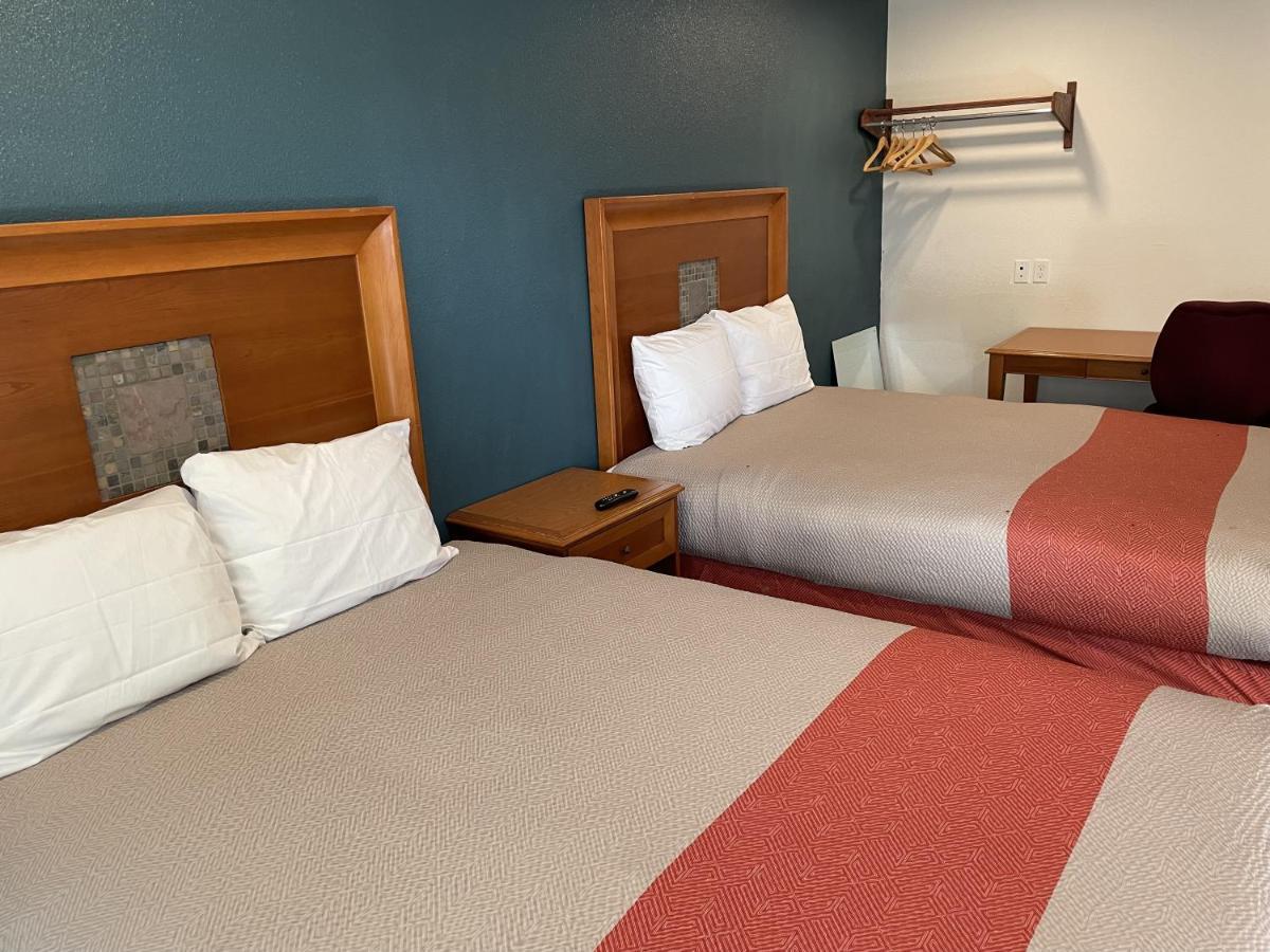 Town Place Studio Apartment 斯奈德 外观 照片
