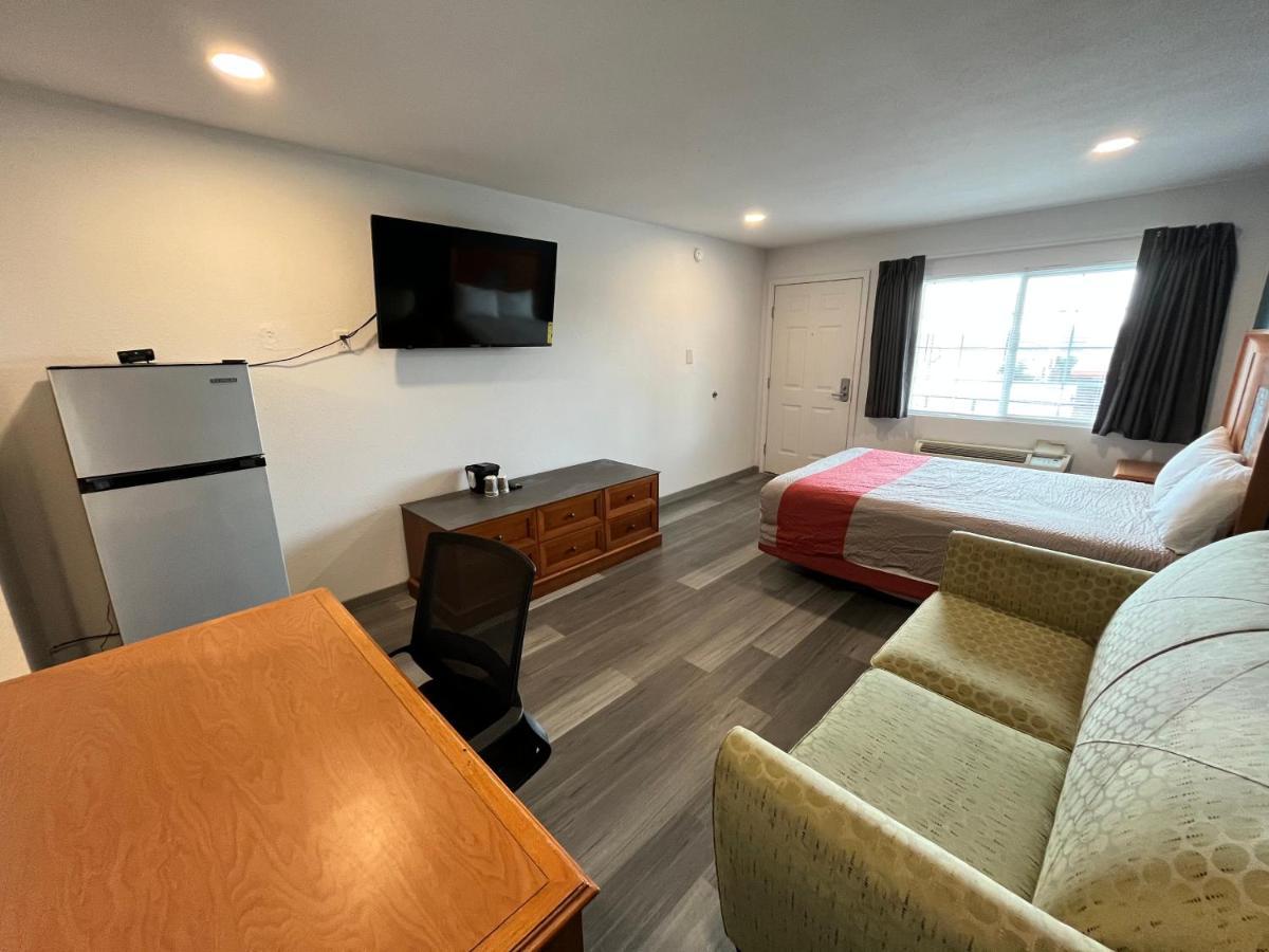 Town Place Studio Apartment 斯奈德 外观 照片